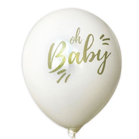 Weißer Luftballon mit goldenem, aufgedruckten Schriftzug "Oh Baby".